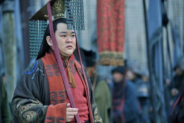 为了报复司马昭，刘禅故意透露什么秘密，司马昭立刻暴毙而亡？