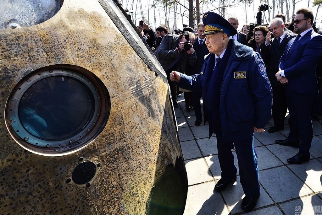 列昂诺夫是人类太空行走第一人,为何他在苏联的知名度要次于加加林?