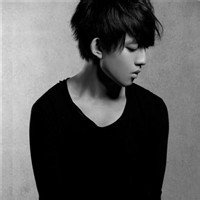 好看的男生头像图片