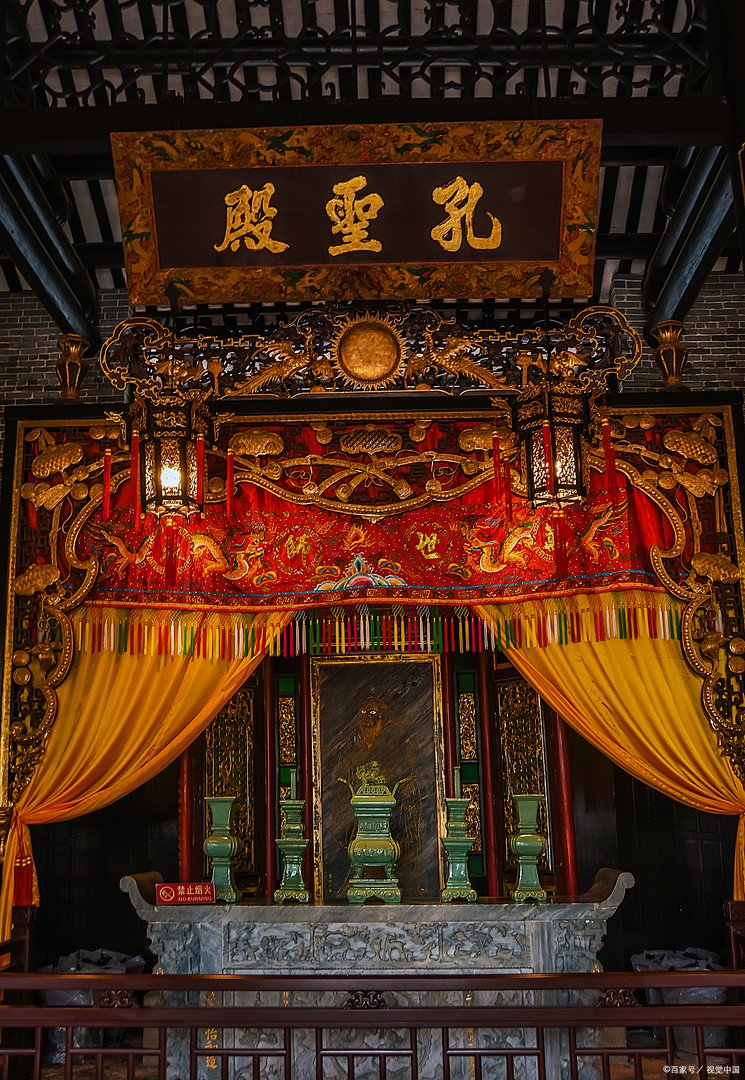 常说的“文武二圣”，指的是什么？