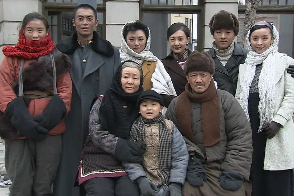 在《闯关东》中秀儿的悲剧，到底谁应该负责?