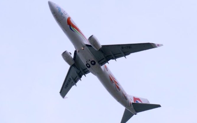 空管呼叫东航MU5735长达几十分钟,期间到底发生了什么?