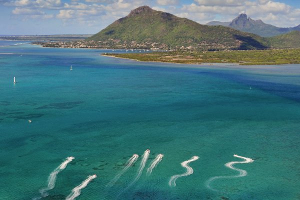 法国计划向中国出售的是哪座岛屿