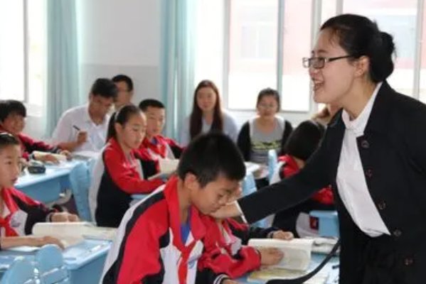 教师的作用有哪些?