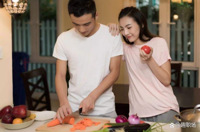 政协委员表示男性找不到对象要转变择偶观，你赞同她的观点吗？