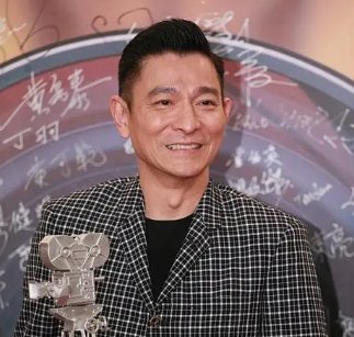 怎么刘德华才一段时间没有现身，就爆发出这样的噩耗呢？