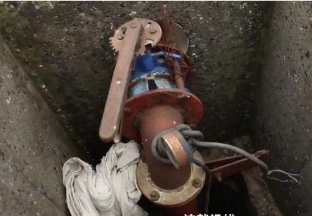 投资5700万水利工程三年没通电，墙里是塑料泡沫，到底该谁为此负责？