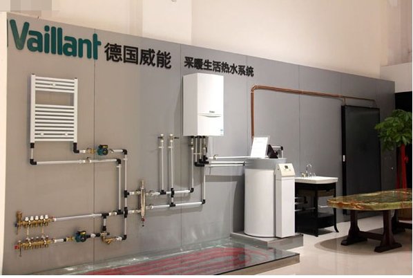 威能壁挂炉售后维修电话？