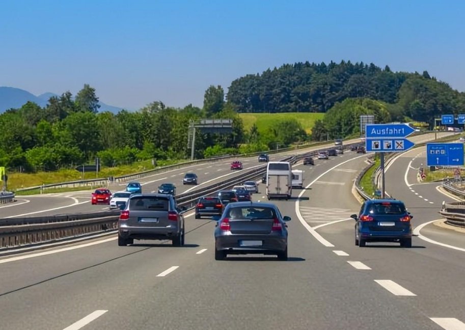 高速公路免费2023年具体时间