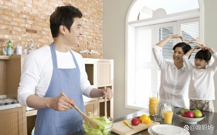 政协委员表示男性找不到对象要转变择偶观，你赞同她的观点吗？