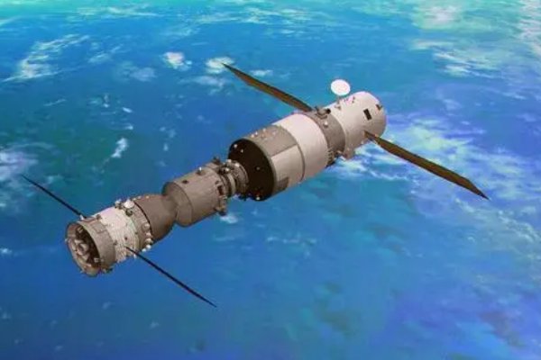 神舟11号载人飞船于哪一年在酒泉卫星发射中心发射