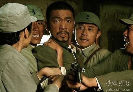 桥隆飙的主要人物