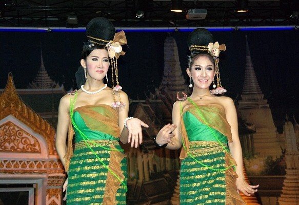 泰国人妖寿命那么短,为什么还有很多人愿意成为人妖?