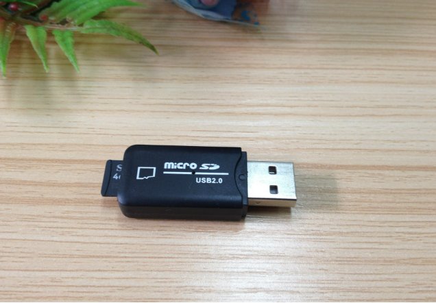 读卡器插在电脑上怎么显示不出来怎么办