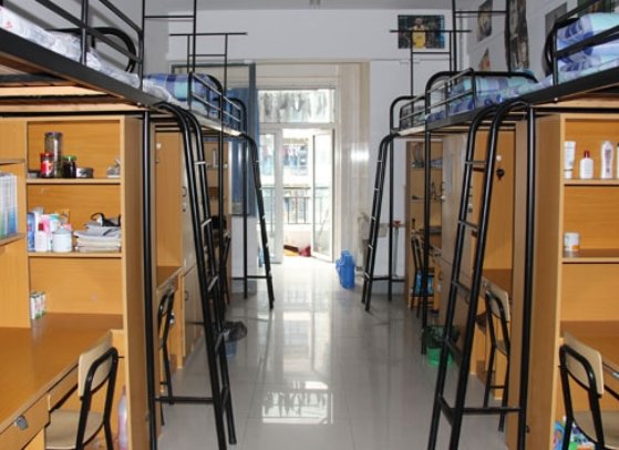 坪山高级中学宿舍环境怎么样？