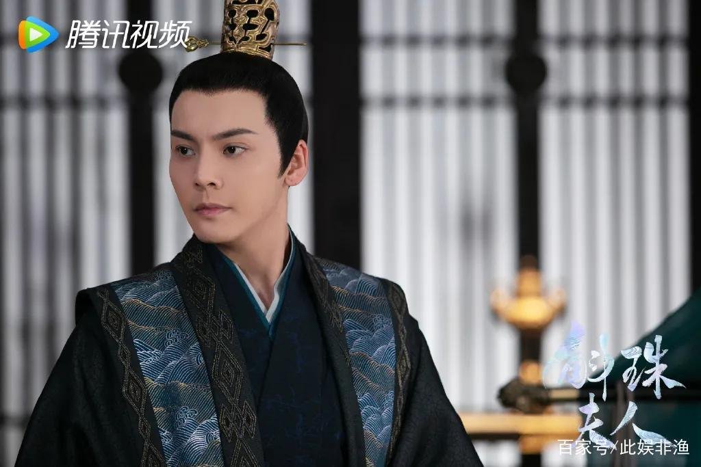 《斛珠夫人》中“卓英”究竟是什么身世?