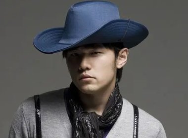 周杰伦公开隐藏新歌＂纽约地铁＂ 开创音乐元宇宙，会有风险吗？