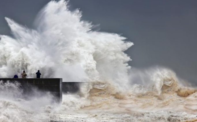 观潮这篇课文的生字组词有哪些？
