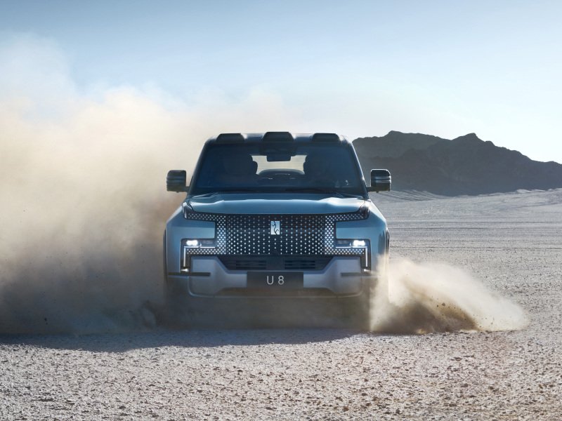 卖太贵还是卖便宜了，比亚迪百万级SUV到底值不值？