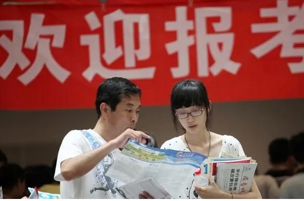 江西2022年高考二本分数线会是多少？