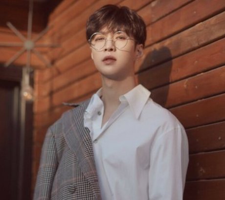 师父黄磊与张艺兴聊三十岁创业引热议,创业的道路到底有多难走?