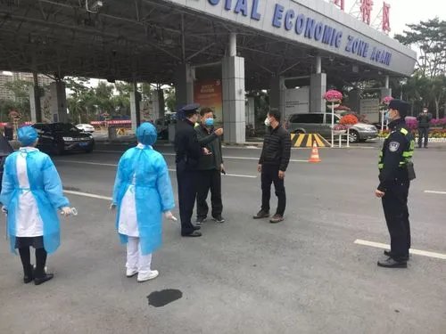 珠海因为疫情风控管理,为什么市民们带着箱子连夜逃离?