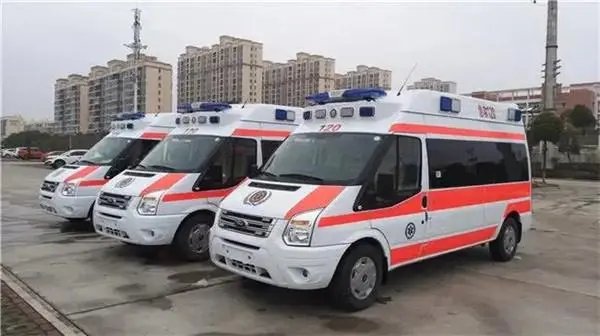 吉林女子重病转运急救途中身亡，救护车没有资质为何一直能运营？