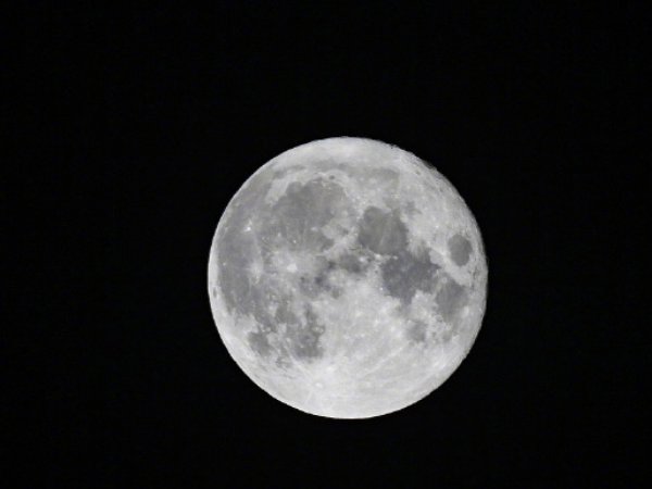 2023年蓝月亮什么时候出现