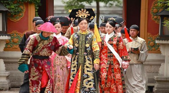 皇帝可以废皇后和太后吗？