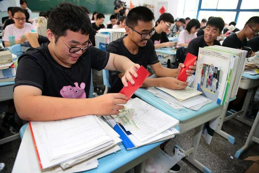 2023年四川省高考状元是谁