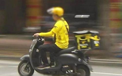 外卖小哥澄清千元奶茶五元配送费事件，此次事件是否真的是一场乌龙？