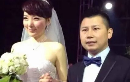 离开郭德纲的何云伟如今怎么样了？