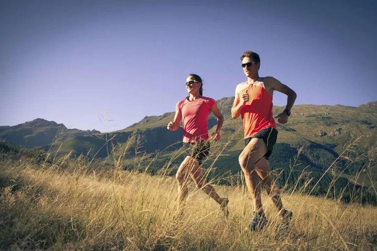 一28岁短视频平台的工程师在冬夜离世了，致其死亡的原因是什么？