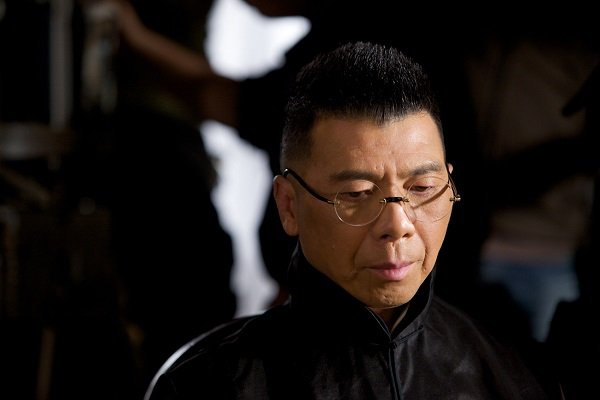 冯小刚坦言人生三大遗憾，为什么声称对不起前妻与徐帆？