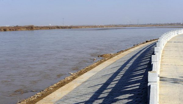 提防和堤防那个正确