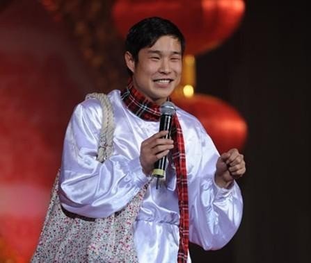 一动不动是王八是那个小品？