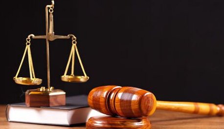 唐山被打女子看起来伤情很严重，为何2人轻伤2人轻微伤？