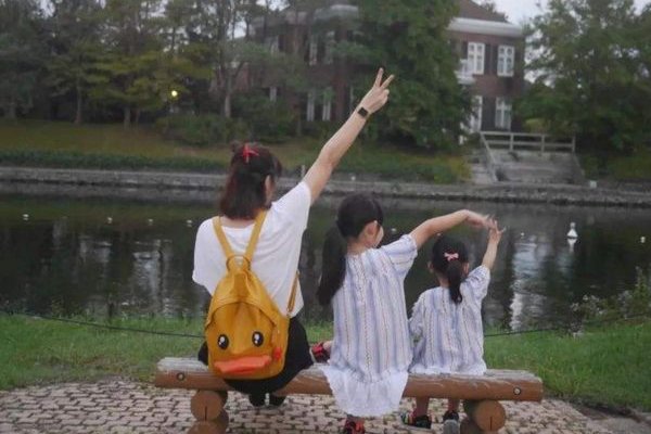 全网都在寻找李雨晴的妈妈,这是一个什么梗?