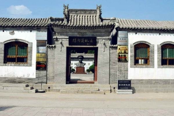 祖坟对后代有影响吗？