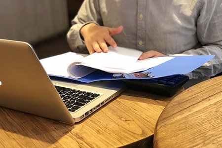 会计学和会计电算化具体的区别。