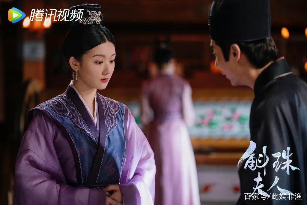 《斛珠夫人》中“卓英”究竟是什么身世?