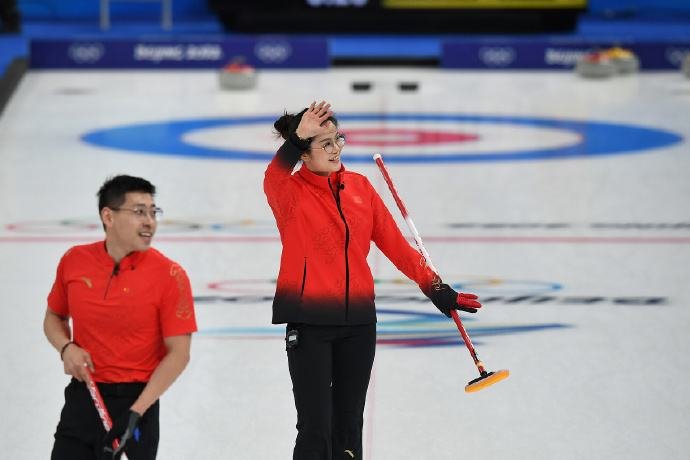 范苏圆丈夫隔空示爱，赛场上的胜利是否离不开家人的支持？