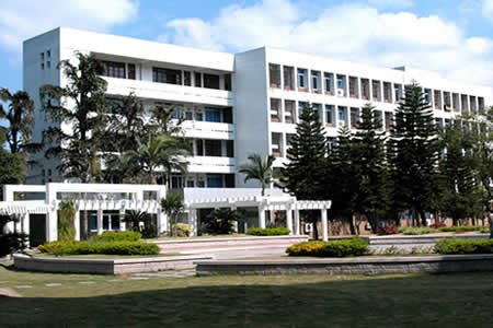 福建医科大学图书馆的介绍