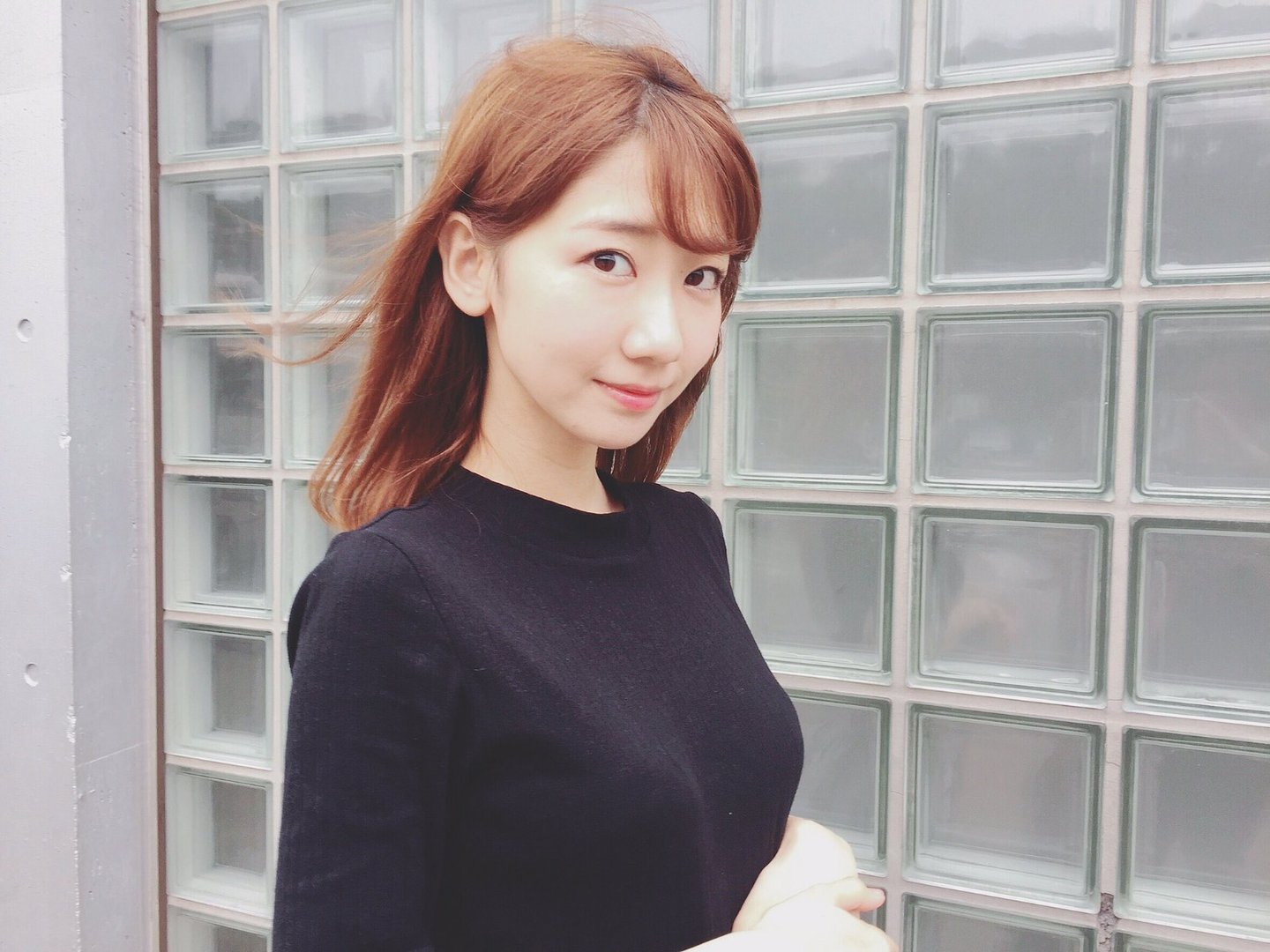 求这张柏木由纪的超清壁纸，谢谢