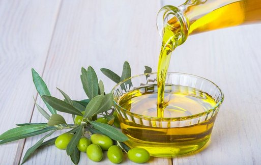 5l食用油是10斤吗