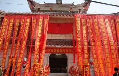 祠堂落成对联有哪些?