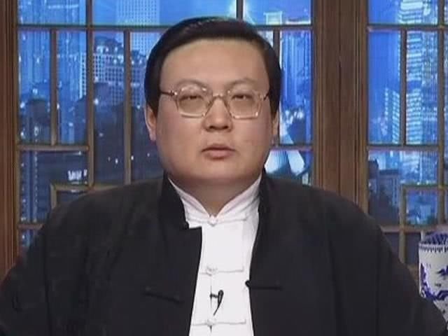 为什么节目《老梁说天下》能受到网友欢迎？