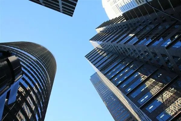 青岛开启“手拉手”特价购房活动！你如何看待此次特价房团购？