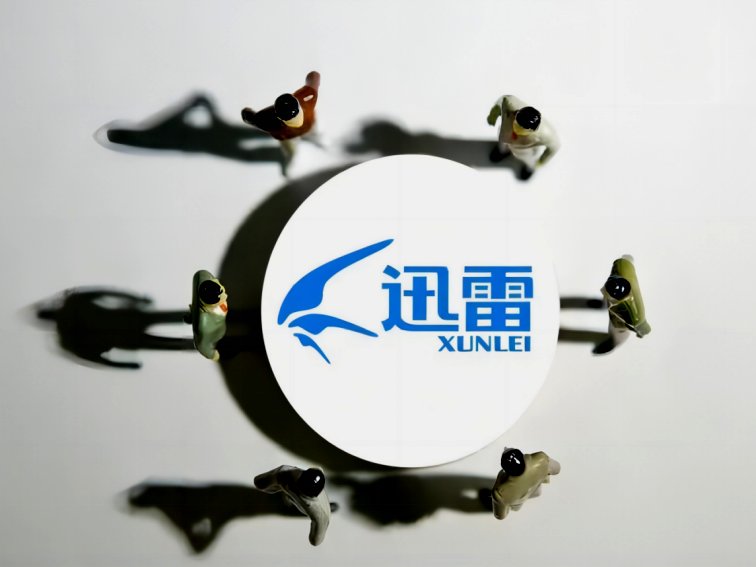 哪个BT下载软件比较好用啊？