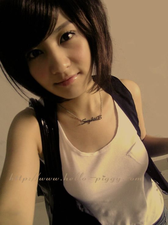 笨笨粉猪是谁呢?